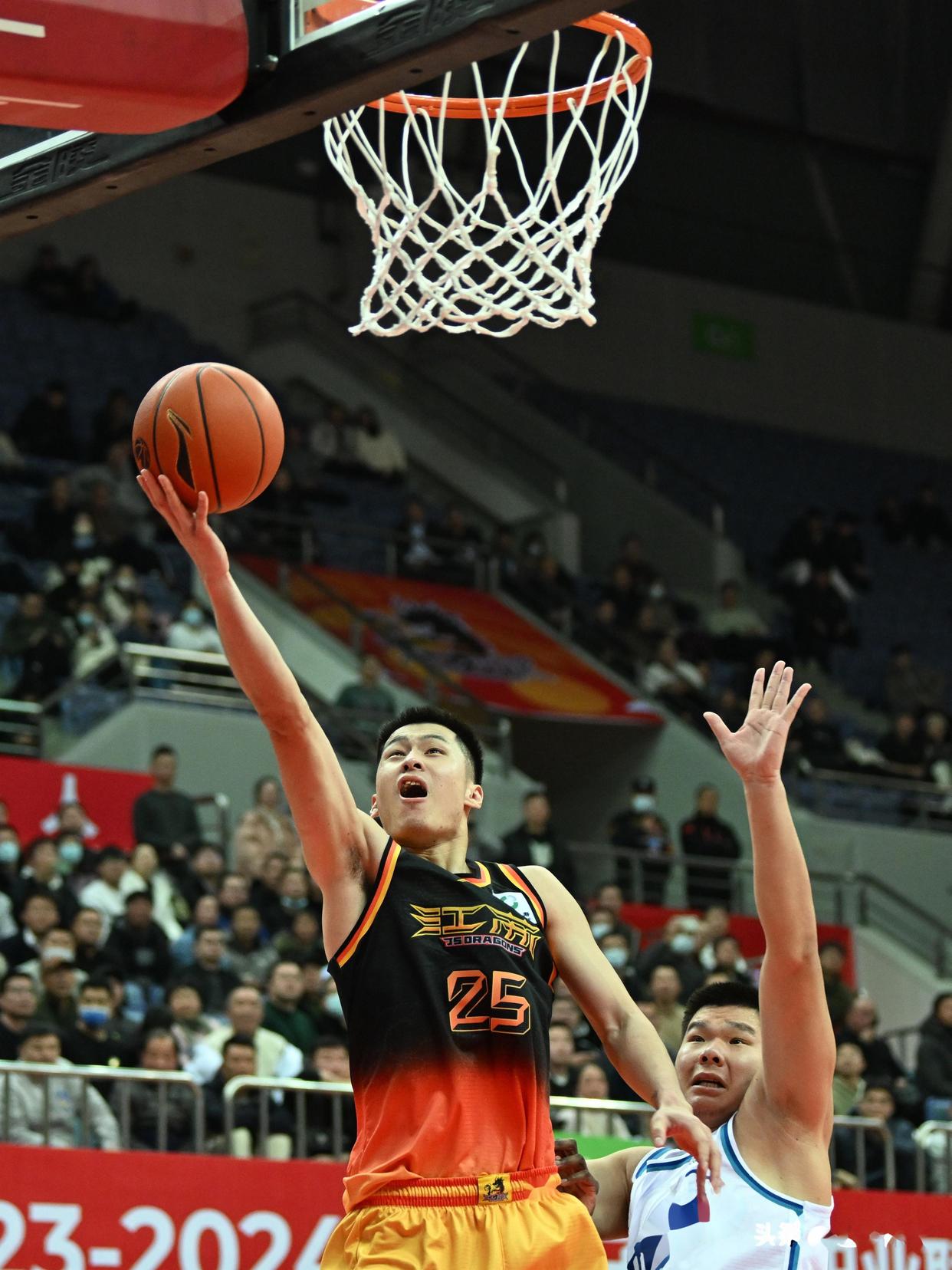 Yabo Sports包含深圳男篮训练开放日；加时末段临场应变引欢呼；德甲在即；纪律约束更严格的词条