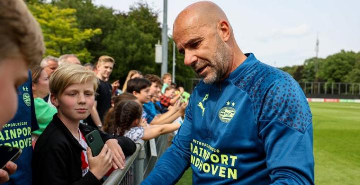 亚博娱乐平台关于埃因霍温内部会议纪要流出：今晨扳平良机，欧冠使命明确，轮换策略成焦点的信息