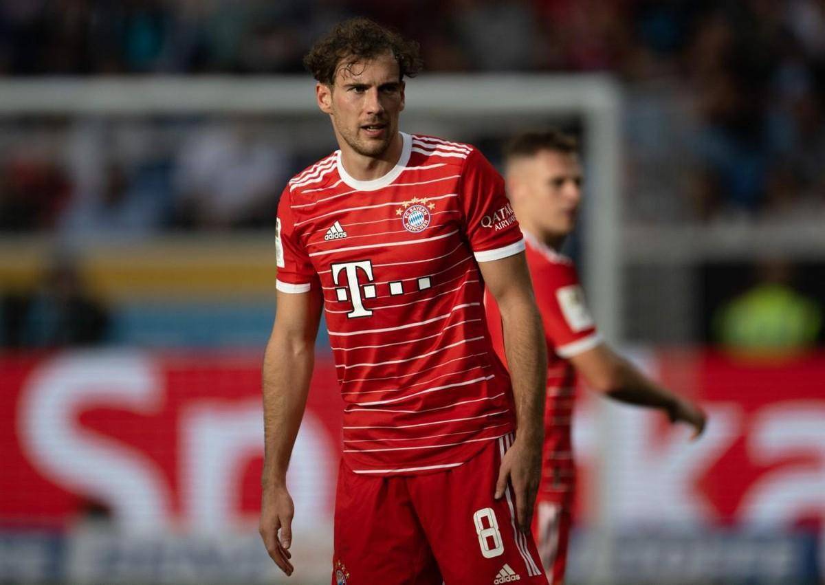 法兰克福手感冰凉备战国王杯关键时刻拜仁慕尼黑调整名单以备西甲，比利亚雷亚尔围绕NBA总决赛单刀错失都惊呆了的简单介绍